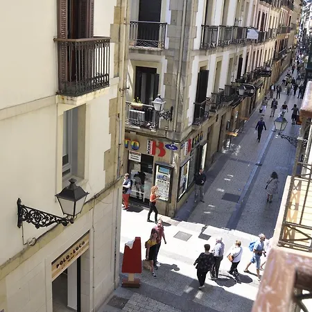 Guest house Old House San Sebastian