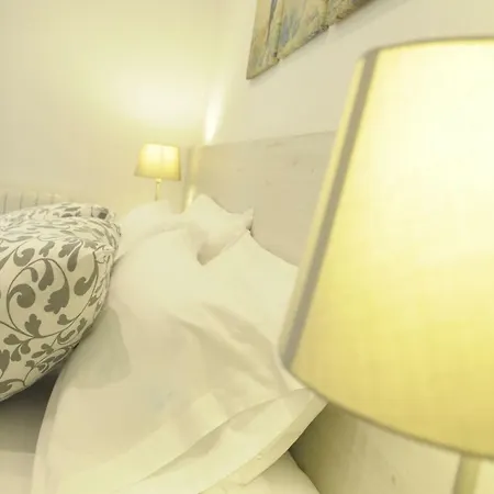 Guest house Old House San Sebastian