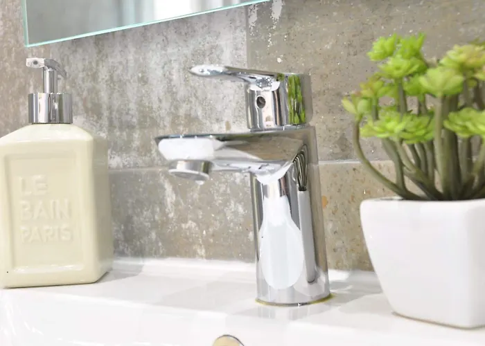 ペンシオン オールド シティ ハウス ゲストハウス サン・セバスティアン