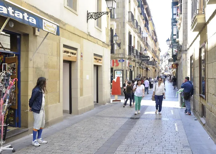 ペンシオン オールド シティ ハウス ゲストハウス