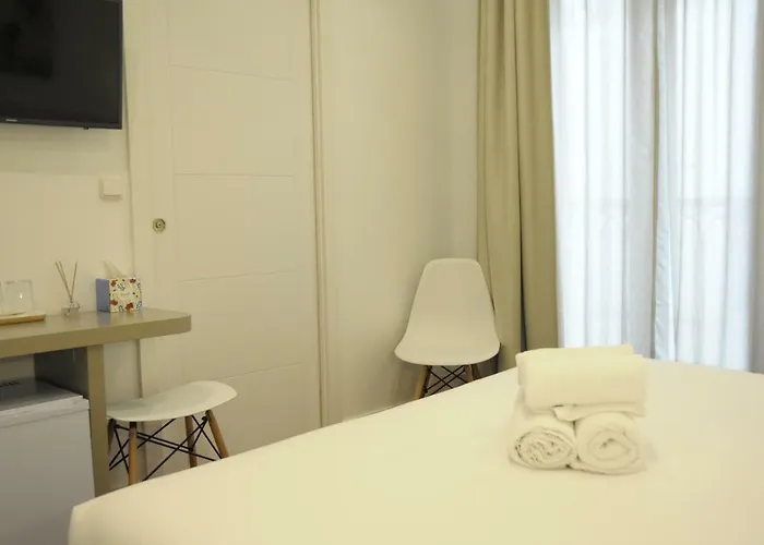 ペンシオン オールド シティ ハウス ゲストハウス *